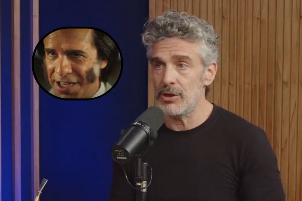 Talentoso... ¡Y loco! Leo Sbaraglia reveló qué hacía mientras lo maquillaban para interpretar a Carlos Menem