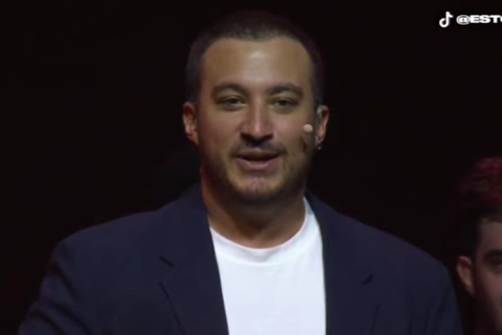 Final de año épico: ¡Y hay 2026! Un Movistar Arena repleto acompañó las aventuras de Tomás Rebord y amigos con ”teinment”