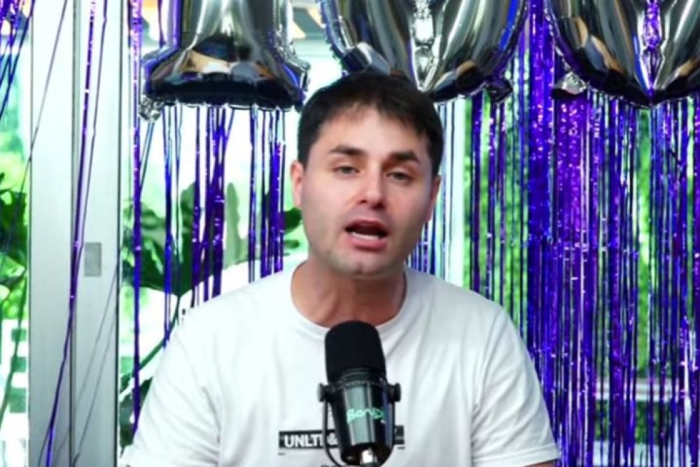 ¡Felicidades! Martín Candalaft cumplió 100 programas al aire de Bondi Express: ”Gracias de todo corazón”