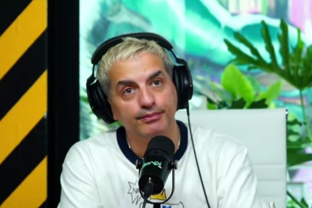 Ángel De Brito y un jueves cargado de información en su stream: qué pasará con Telefe, América TV y ElTrece en 2026