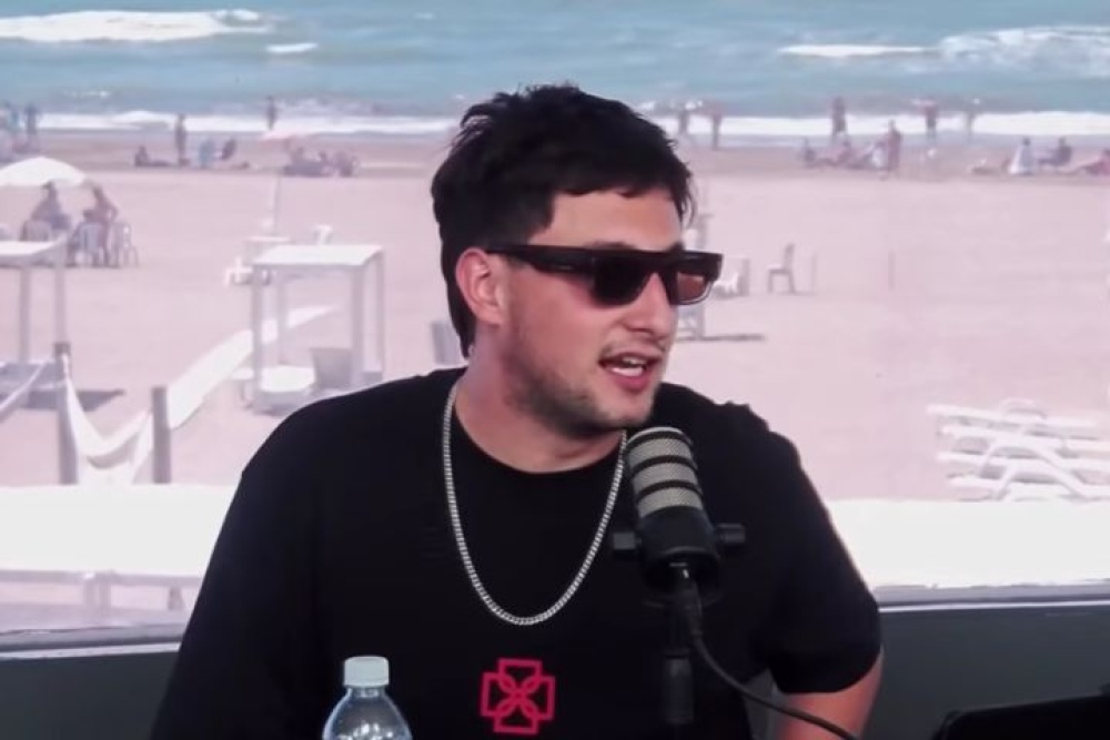 Ferbo ya está en Pinamar con su equipo y palpita sus streams de Luzu y ElTrece