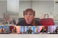 Es la n&uacute;mero uno del espect&aacute;culo en Per&uacute; y halag&oacute; en vivo a Nadie Dice Nada: "Son monstruosos"